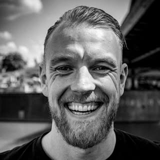 Hire ........arimweiss influencer with 27.9k