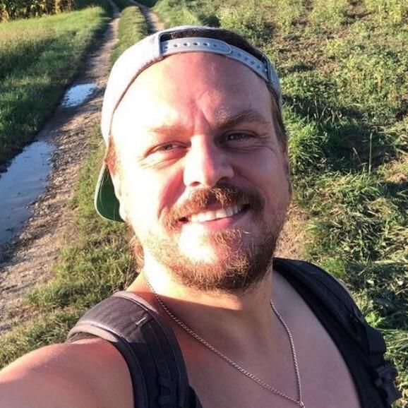 Hire ....zcor influencer with 5.1k