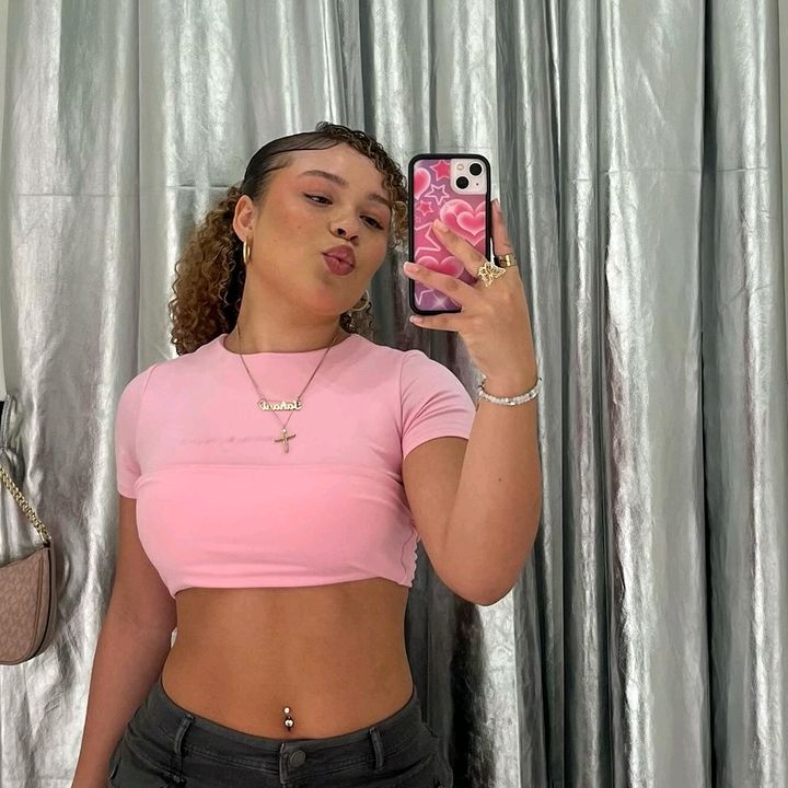 Hire .....ermar influencer with 29.9k