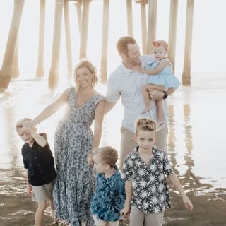 Hire ...mace influencer with 11.5k