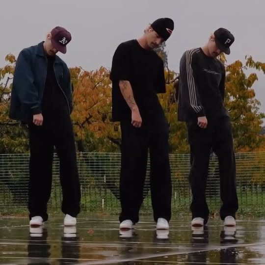  ......ivines   'recent posts' 