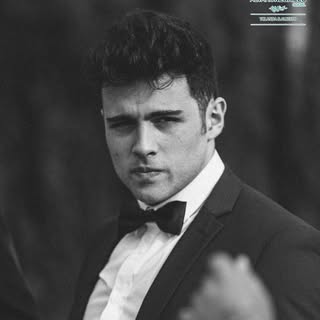 Hire ......llegasp influencer with 302.3k