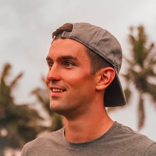 Hire ........iewpoint influencer with 61.6k