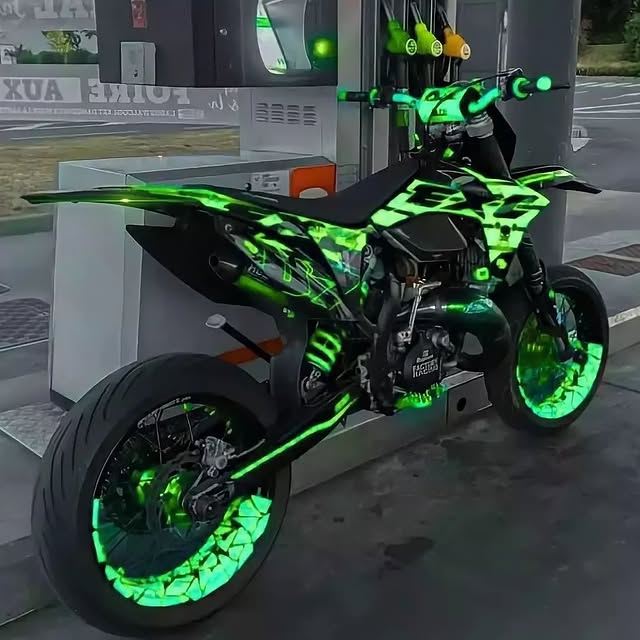  .....clips   'recent posts' 