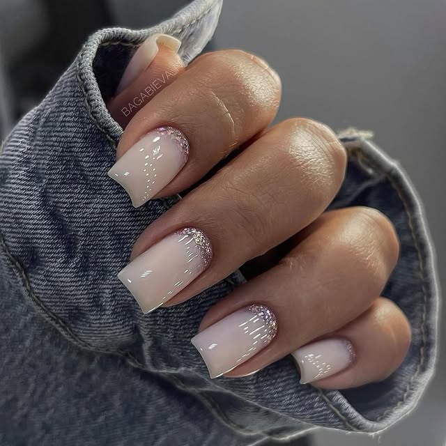  ......nails   'recent posts' 