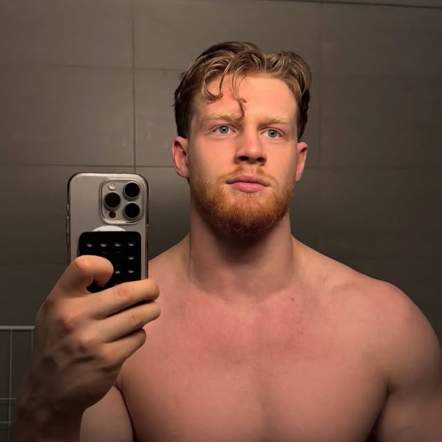  ......._selfie   'recent posts' 