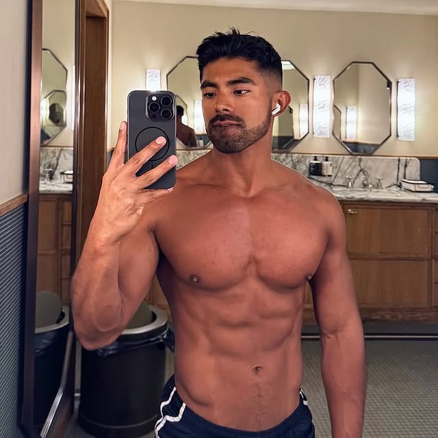  ........ion_insta   'recent posts' 