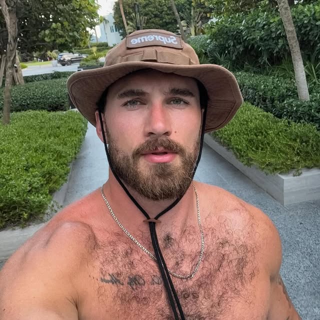  ......._selfie   'recent posts' 