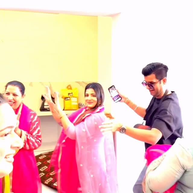  ..........edy_cabaret   'recent posts' 