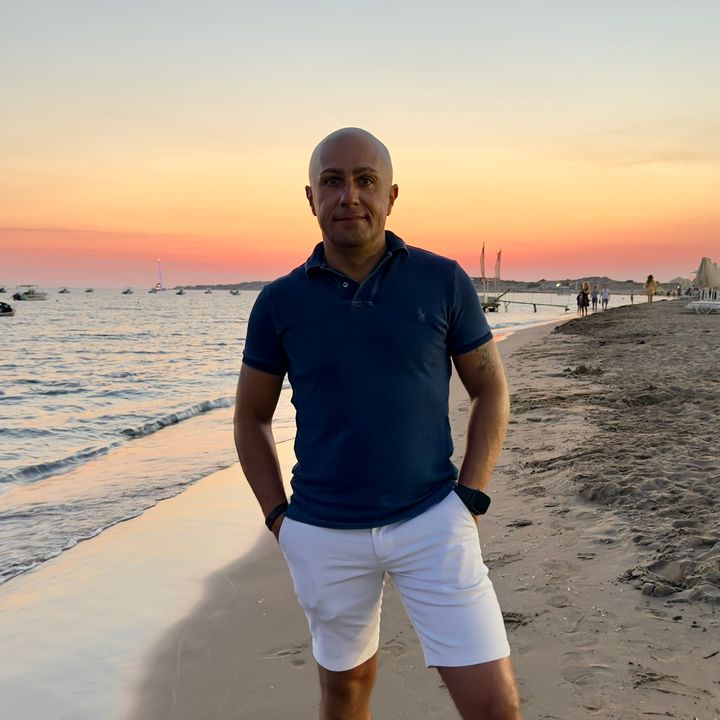 Hire ......funfam influencer with 62.9k