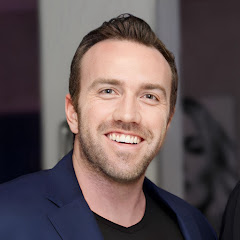 Hire ......................ess & Startup Education influencer with 380k