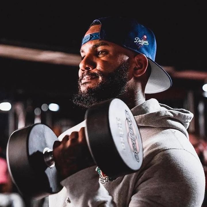 Hire ...GAME influencer with 8.4m