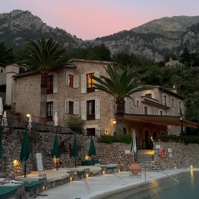  .....hotels   'recent posts' 