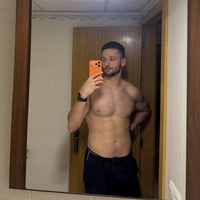  ......._selfie   'recent posts' 