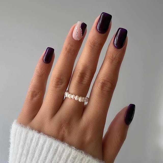  ......nails   'recent posts' 