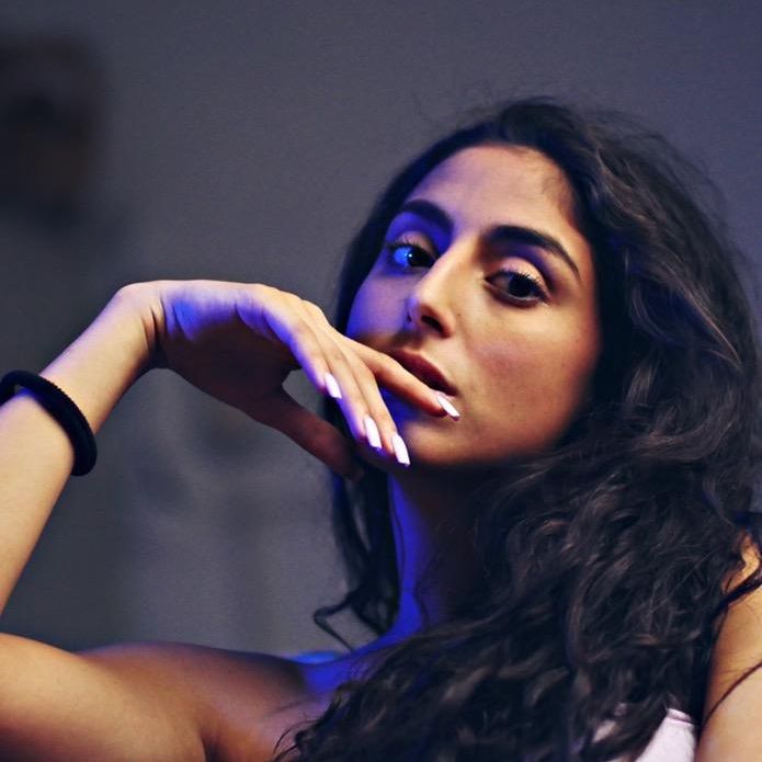 Hire ......aglez_ influencer with 1.3m