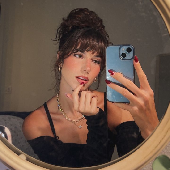 Hire ...oden influencer with 117.7k