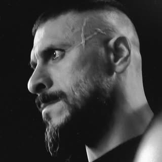 Hire ........nscorpion influencer with 142k