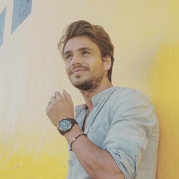 Hire ...guez influencer with 423.1k