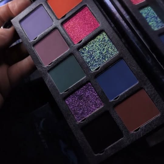  ........ivamakeup   'recent posts' 