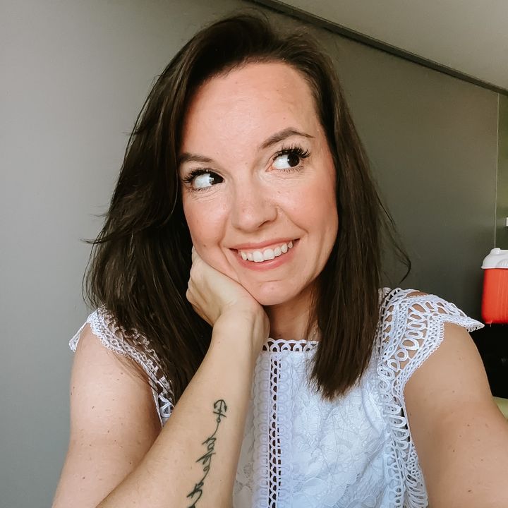 Hire .........acolazione influencer with 11.3k