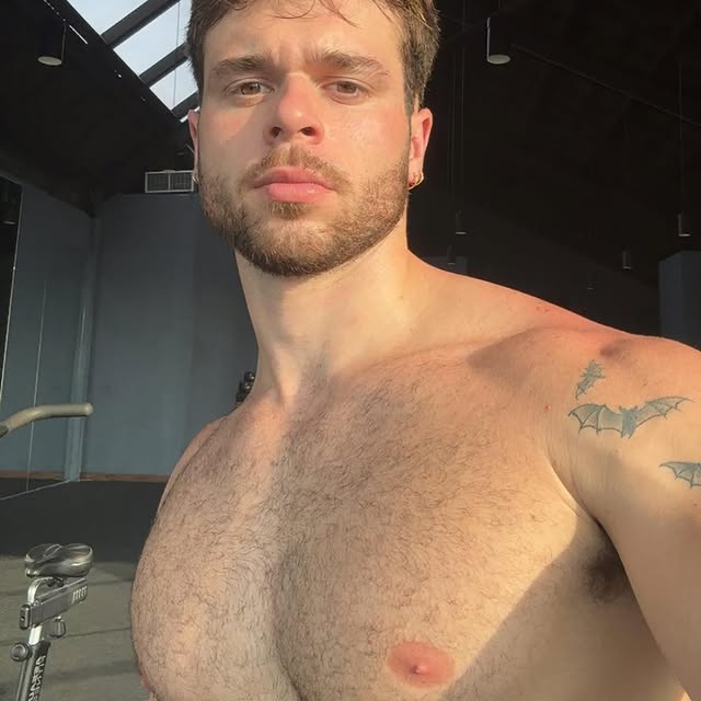  ......._selfie   'recent posts' 