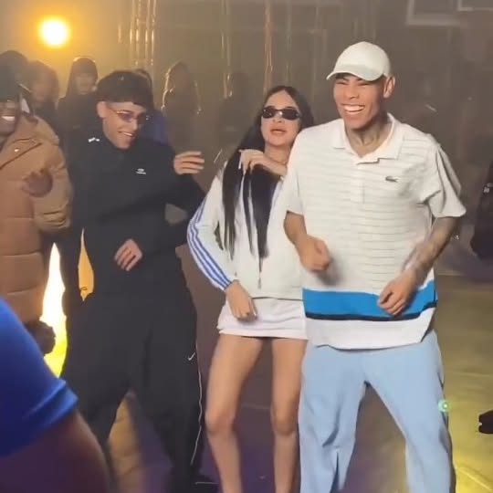  ......ivines   'recent posts' 