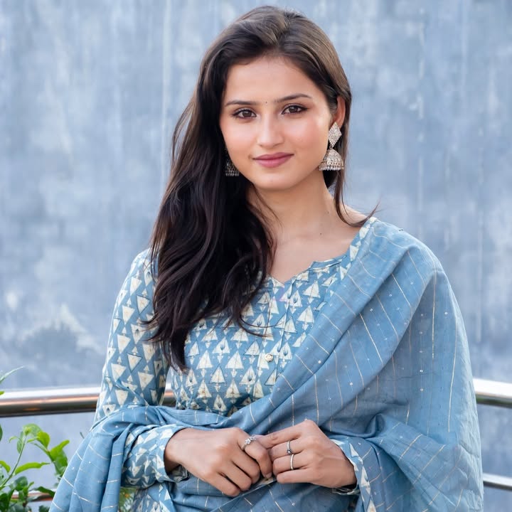 Hire .......ngana00 influencer with 348k