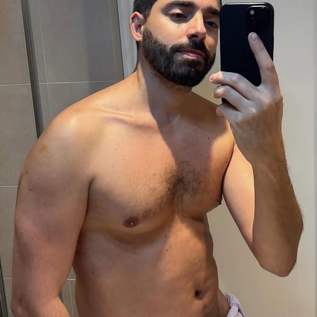  ......._selfie   'recent posts' 