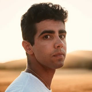 Hire ...00lo influencer with 117k