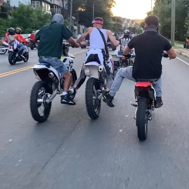  .........ning.cops   'recent posts' 