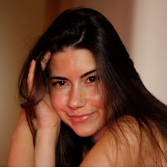 Hire ......e Maria influencer with 41.7k