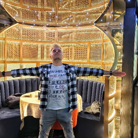  ............ayer_bassani   'recent posts' 