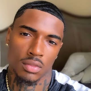 Hire ......nkings influencer with 258.2k