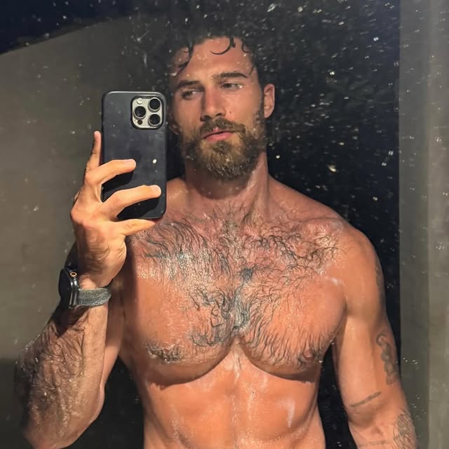  ......._selfie   'recent posts' 