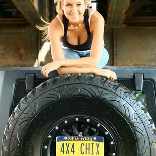 Hire .........jeepher influencer with 30.8k