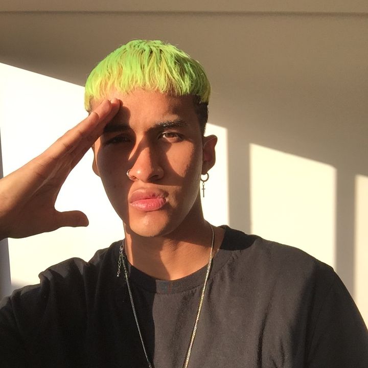 Hire ......buenor influencer with 242.6k