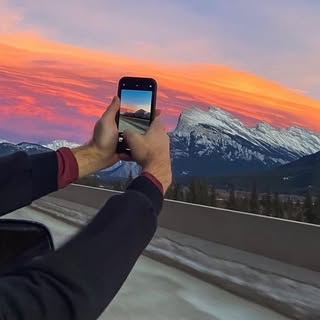 Hire .....iesta influencer with 424.7k