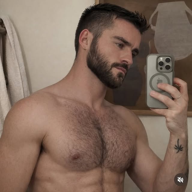  ......._selfie   'recent posts' 