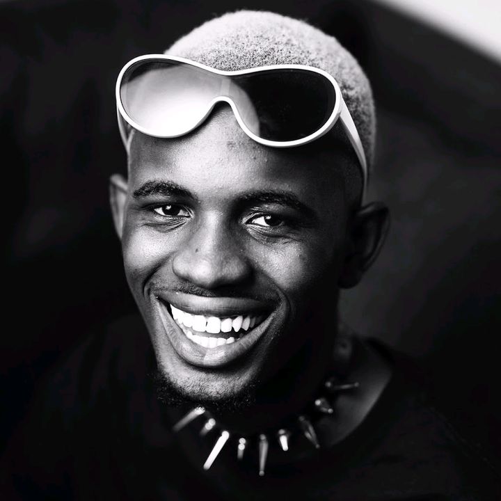 Hire .......eriffans influencer with 198.4k