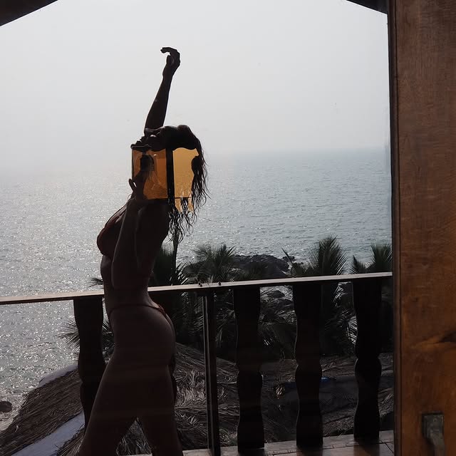  .....lorein   'recent posts' 