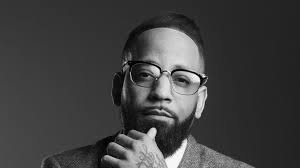 Hire ....iday influencer with 3m