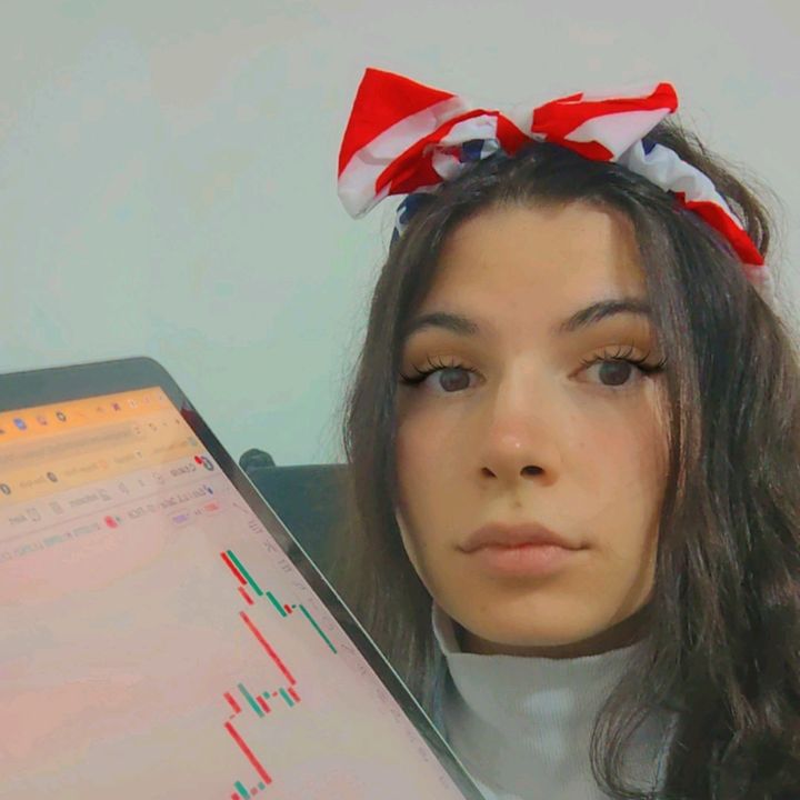 Hire .....ceuae influencer with 111.3k