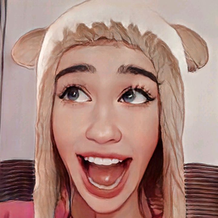 Hire ....abola influencer with 77.8k