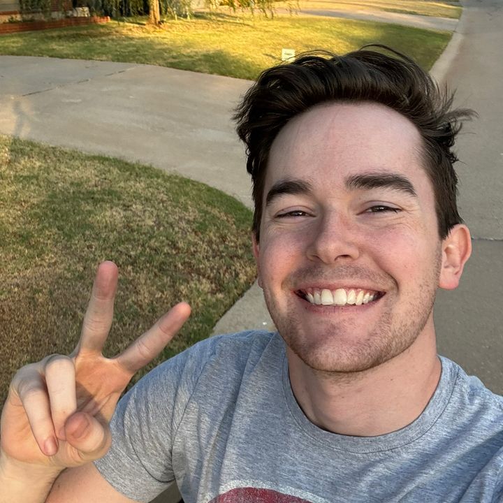 Hire ....urphy influencer with 115.7k