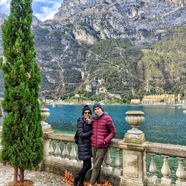  ............ayer_bassani   'recent posts' 