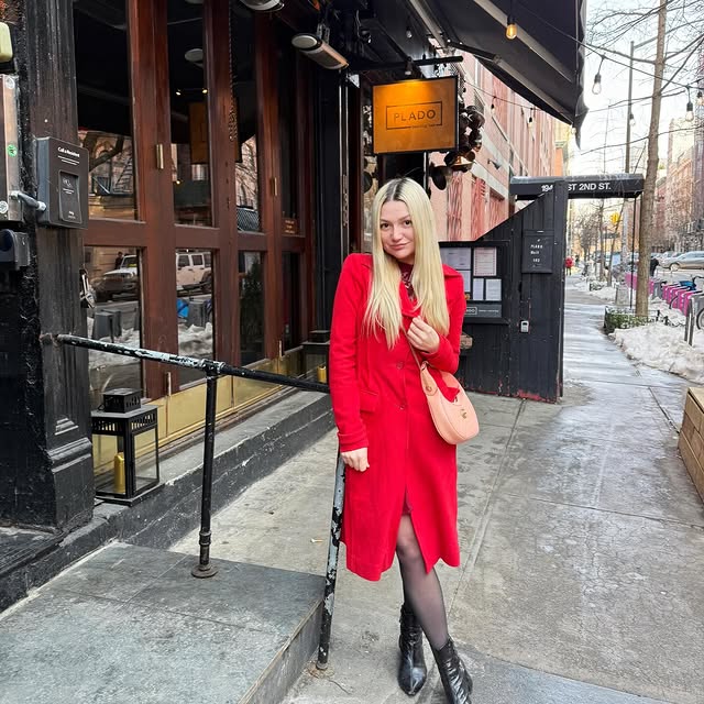  ........ewanders   'recent posts' 