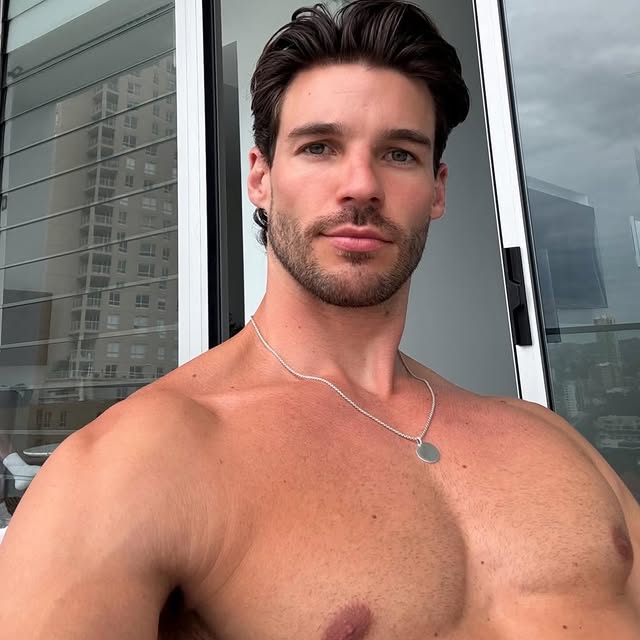  ......._selfie   'recent posts' 