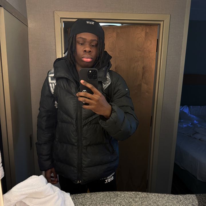 Hire .....hifty influencer with 365.7k