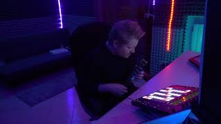  ....hew S  'recent videos' 